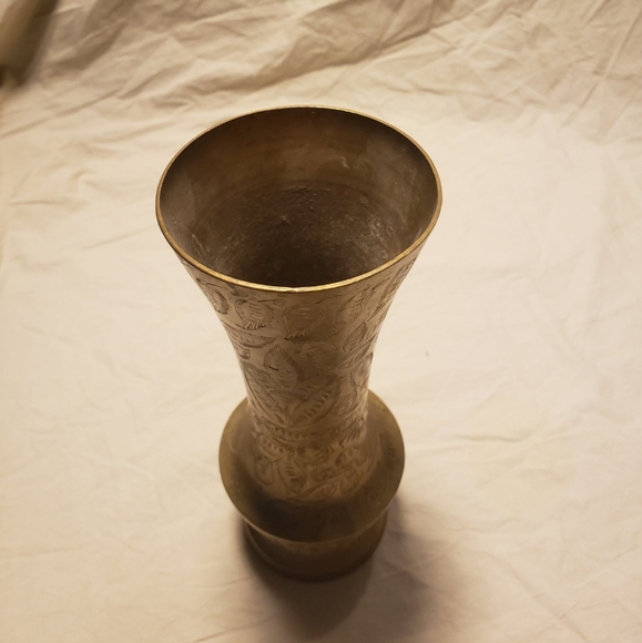 Vintage Sarna Brass Vase - Picture 4 of 7